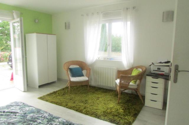 Chambre 20M2 Avec Salle De Bain Privee Dans Maison En Bois Лавор Екстер'єр фото